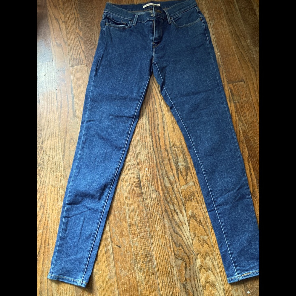 5/$25 Levi’s super skinny jeans